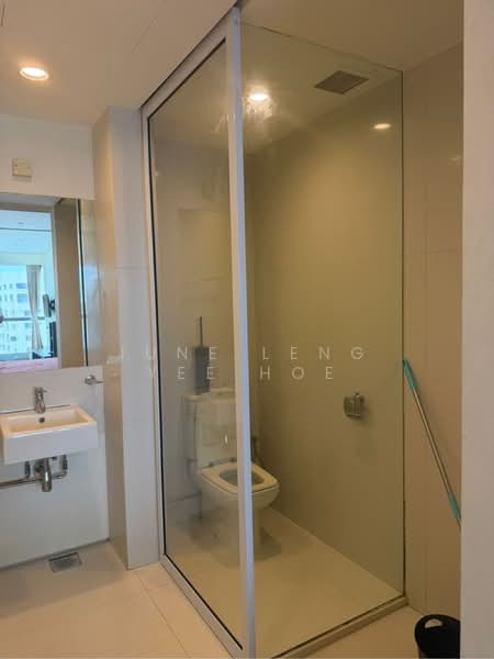 For Rent - High Street Centre