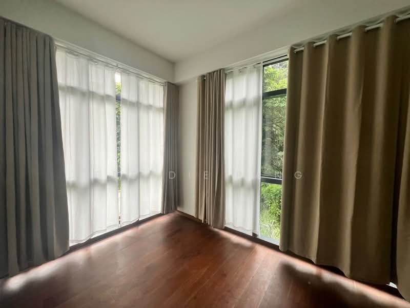 Phoenix Residences Condominium For Sale at S$ 1,180,000 | PropertyGuru Singapore