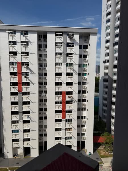 406 Sin Ming Avenue HDB Flat For Sale at S$ 580,000 | PropertyGuru Singapore