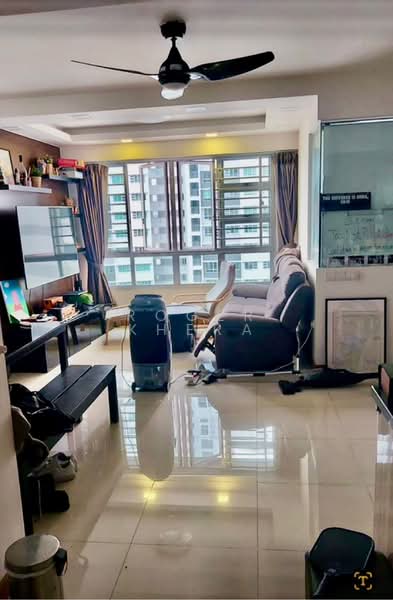 For Sale - 10C Bendemeer Light