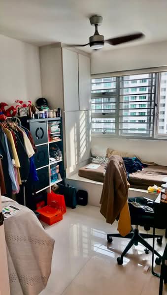 For Sale - 10C Bendemeer Light