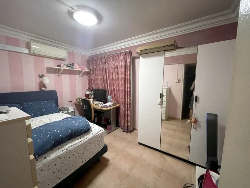 For Rent - 158 Tampines Street 12