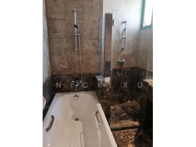 For Rent - Signature Park