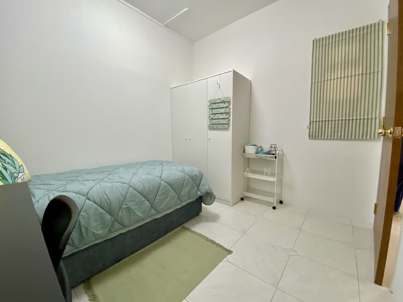 Orchid Park Condominium, 93 Yishun Street 81, Room Rental, 120 sqft, Condominium For Rent, by Reena Tan, 60241300 - PropertyGuru.com.sg