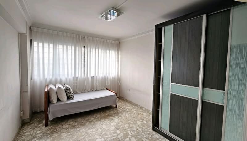 553 Ang Mo Kio Avenue 10 HDB Flat For Sale at S$ 768,000 | PropertyGuru Singapore