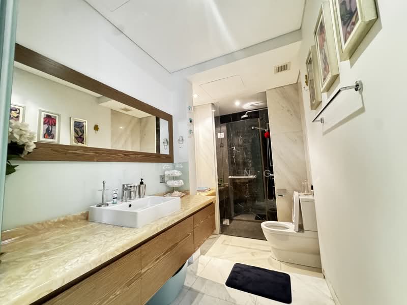 St. Regis Residences Singapore, 31 Tanglin Road, 4 Bedrooms, 2,121 sqft, Condominium For Rent, by Elaine Ng, 60241308 - Junior master bathroom - PropertyGuru.com.sg