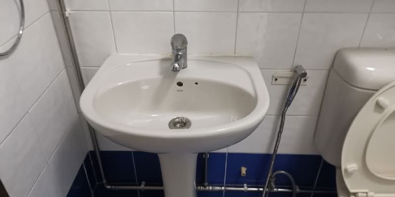 For Rent - 164 Tampines Street 12