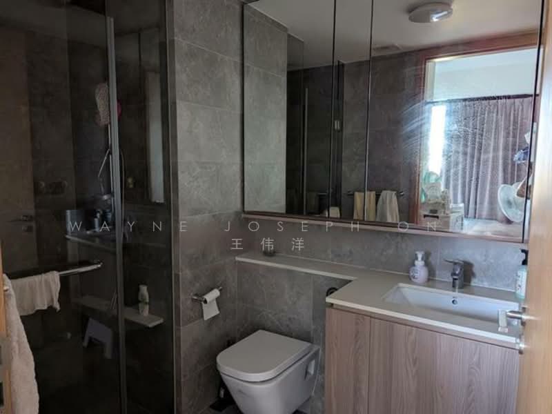 Twin Vew Condominium For Sale at S$ 1,300,000 | PropertyGuru Singapore