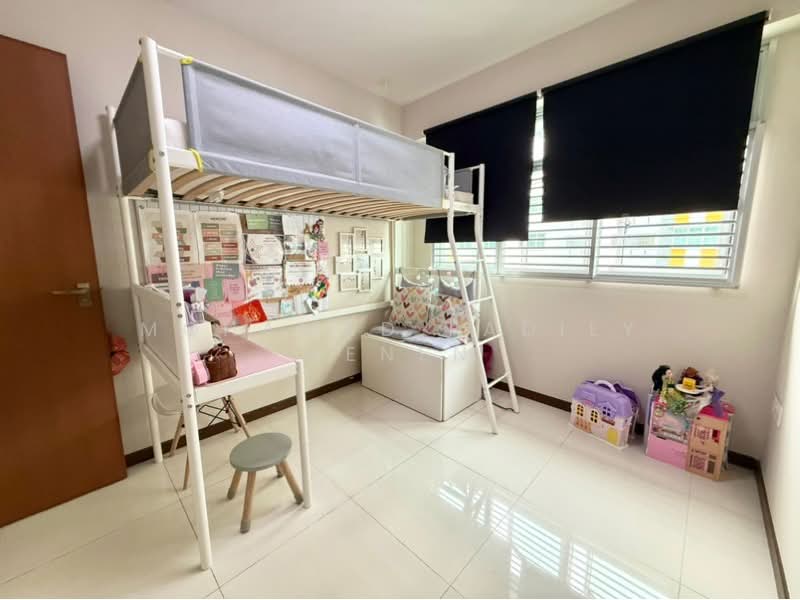 For Sale - 449A Bukit Batok West Avenue 9