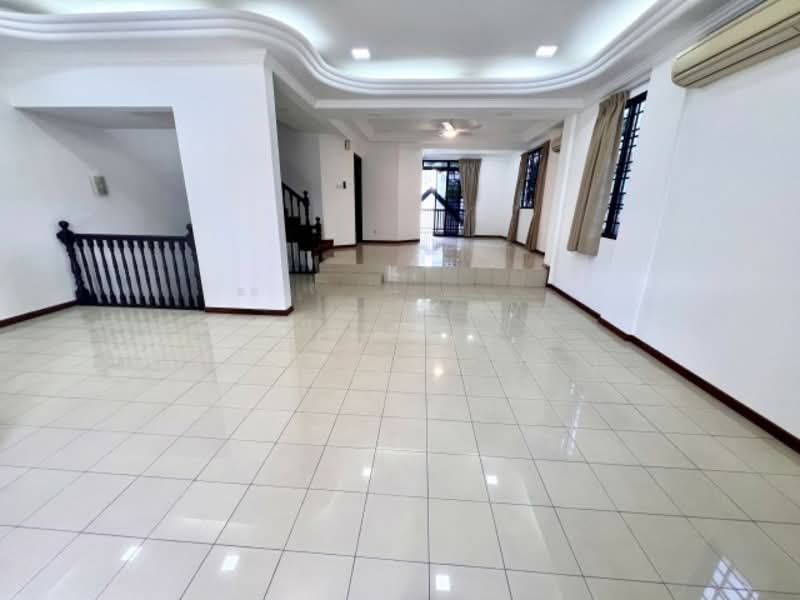 D10 -21 Bukit timah beauty world mrt 4 bedroom house, yuk tong ave, 4 Bedrooms, 3,000 sqft, Terraced House For Rent, by Ben Lee, 60241427 - PropertyGuru.com.sg