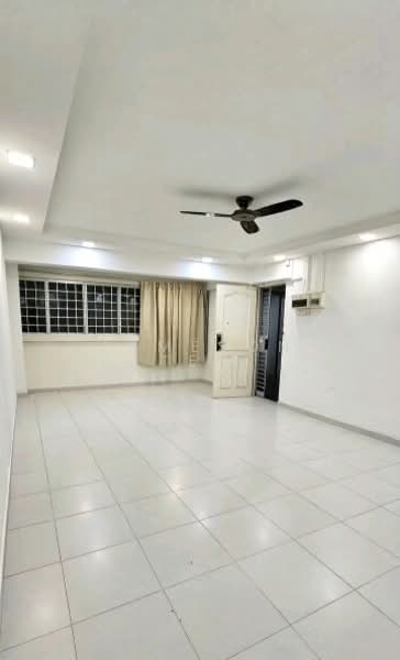 132 Ang Mo Kio Avenue 3 HDB Flat For Sale at S$ 750,000 | PropertyGuru Singapore