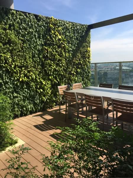 J Gateway, 2 Gateway Drive, 3 Bedrooms, 969 sqft, Condominium For Rent, by David Yu, 60241540 - PropertyGuru.com.sg