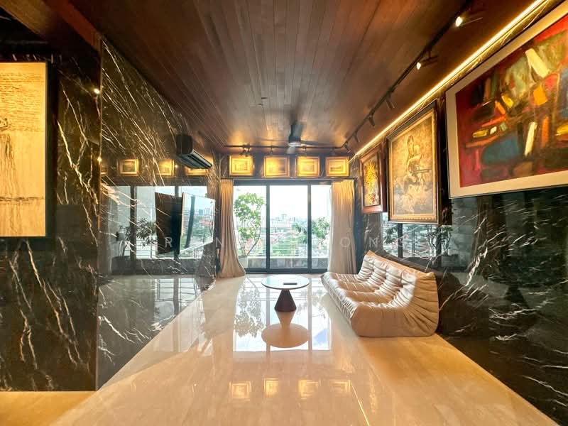 The Trumps Condominium For Sale at S$ 3,800,000 | PropertyGuru Singapore