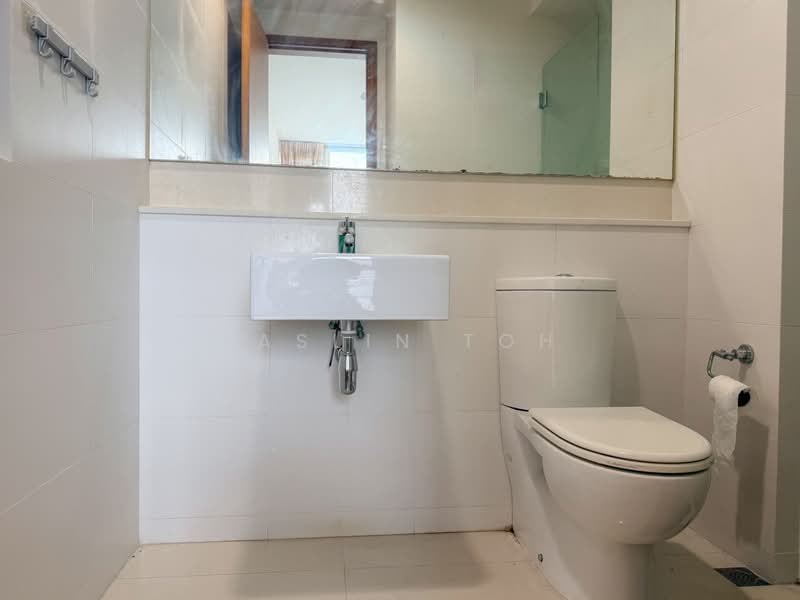 The Sea View Condominium For Sale at S$ 1,400,000 | PropertyGuru Singapore