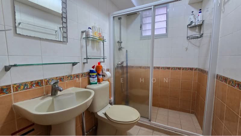 409A Fernvale Road, 409A Fernvale Road, 3 Bedrooms, 1,237 sqft, HDB Flat For Sale, by Emylee Hon, 60241586 - PropertyGuru.com.sg