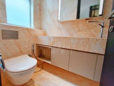 For Sale - Prime Lush Freehold Bungalow along Exquisite SUNSET Way Enclave