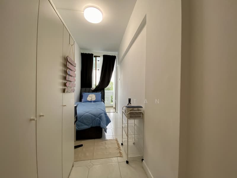 Orchid Park Condominium Condominium For Sale at S$ 1,500,000 | PropertyGuru Singapore