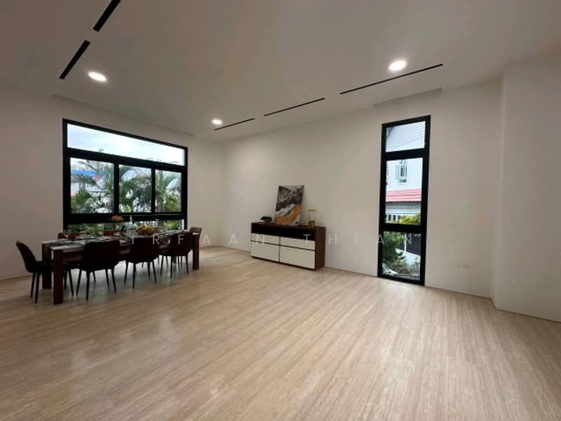 Henry Park Semi-Detached House For Sale at S$ 19,780,000 | PropertyGuru Singapore