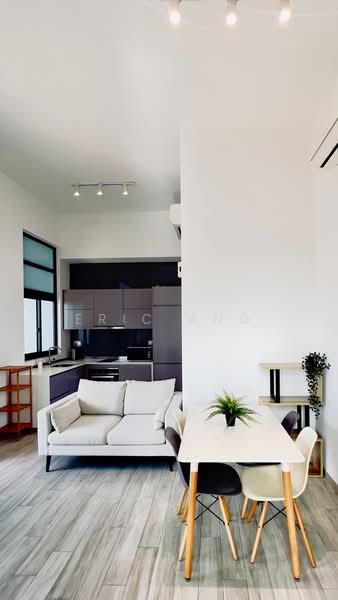 J Gateway, 6 Gateway Drive, 2 Bedrooms, 743 sqft, Condominium For Rent, by Eric Ang, 60241721 - PropertyGuru.com.sg