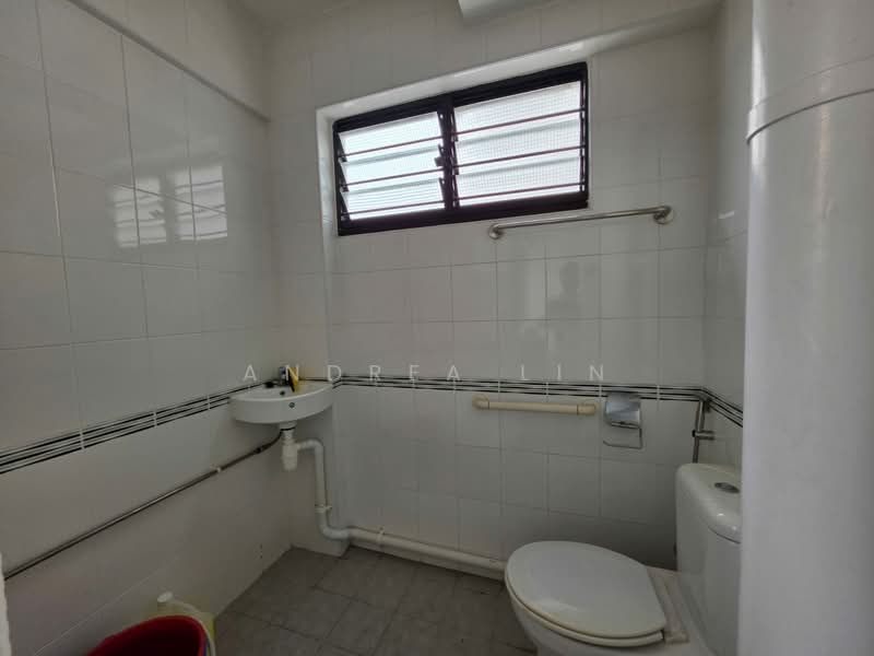 117 Yishun Ring Road HDB Flat For Sale at S$ 450,000 | PropertyGuru Singapore