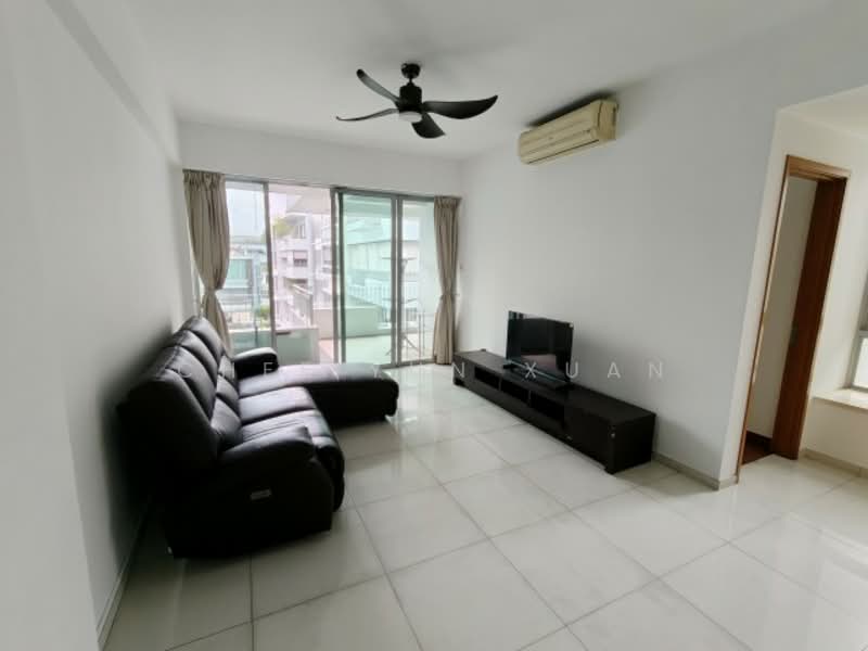 The Stellar, 20 West Coast Road, 3 Bedrooms, 1,335 sqft, Condominium For Rent, by Chee Yun Xuan, 60241786 - Living Room - PropertyGuru.com.sg