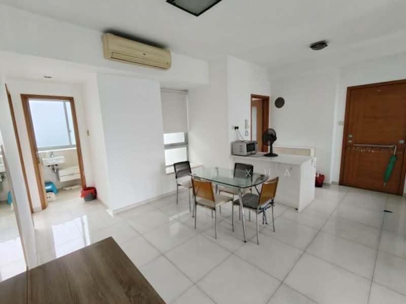 The Stellar, 20 West Coast Road, 3 Bedrooms, 1,335 sqft, Condominium For Rent, by Chee Yun Xuan, 60241786 - PropertyGuru.com.sg