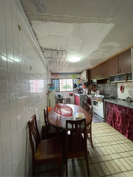 247 Tampines Street 21 HDB Flat For Sale at S$ 590,000 | PropertyGuru Singapore