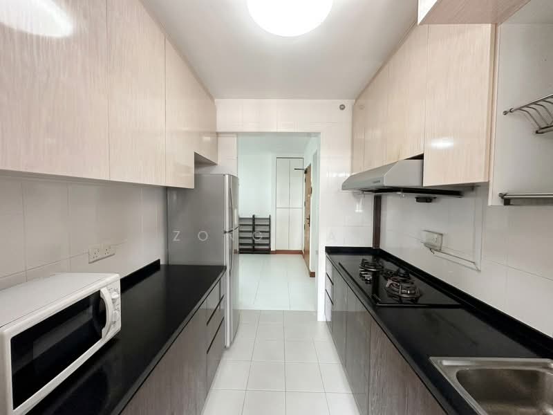 For Rent - 636C Senja Parc View