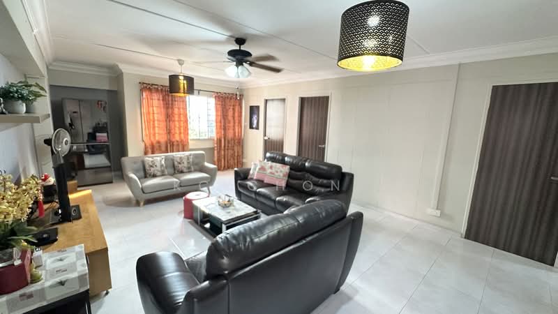 761 Pasir Ris Street 71 HDB Flat For Sale at S$ 650,000 | PropertyGuru Singapore - Living Room