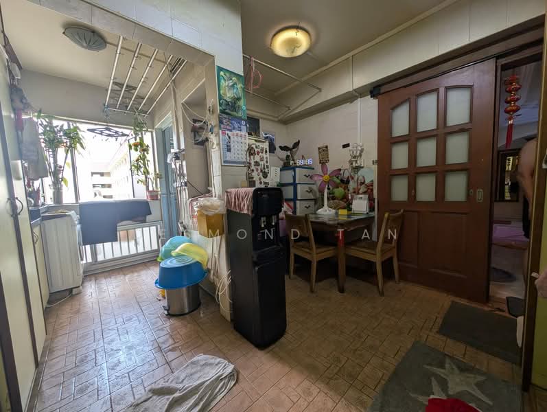 858 Woodlands Street 83 HDB Flat For Sale at S$ 650,000 | PropertyGuru Singapore