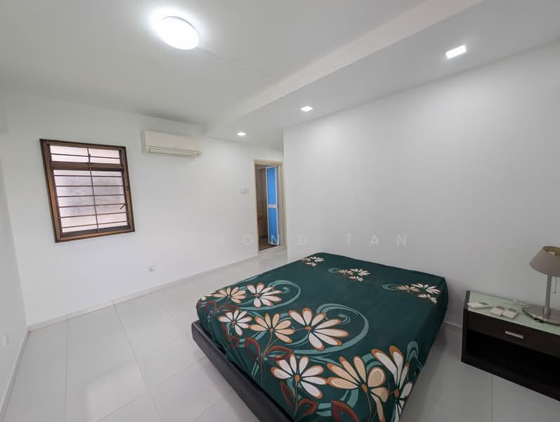 684B Choa Chu Kang Crescent, 684B Choa Chu Kang Crescent, 3 Bedrooms, 1,000 sqft, HDB Flat For Rent, by Desmond Tan, 60241912 - Bedroom - PropertyGuru.com.sg