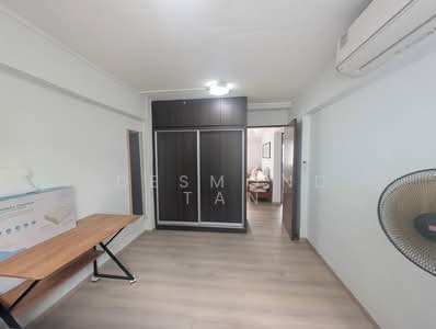 For Rent - 445 Tampines Street 42