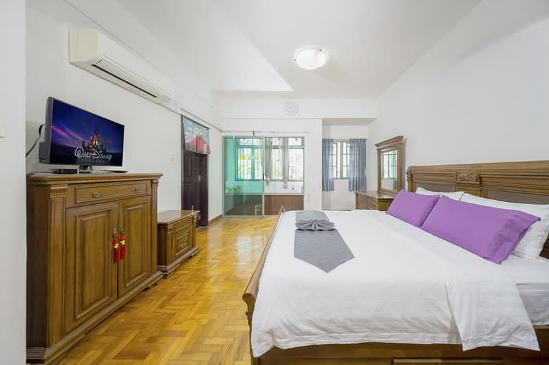 Westville Terraced House For Sale at S$ 2,400,000 | PropertyGuru Singapore - Bedroom