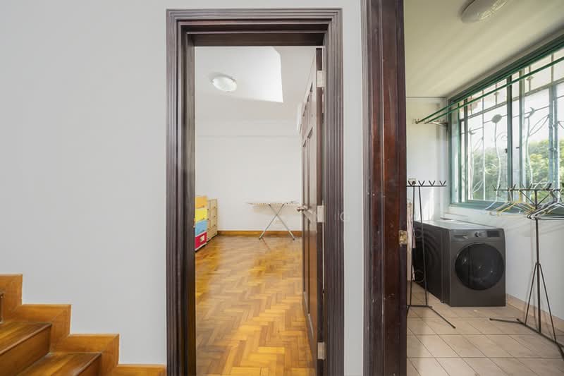 Westville Terraced House For Sale at S$ 2,400,000 | PropertyGuru Singapore - Interior