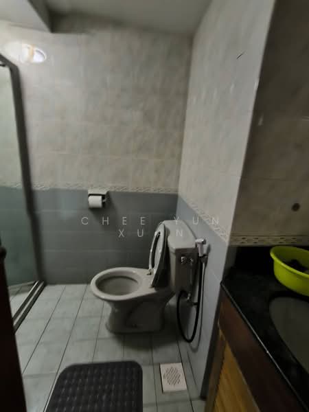 Simsville, 8 Geylang East Avenue 2, 2 Bedrooms, 969 sqft, Condominium For Rent, by Chee Yun Xuan, 60241947 - PropertyGuru.com.sg