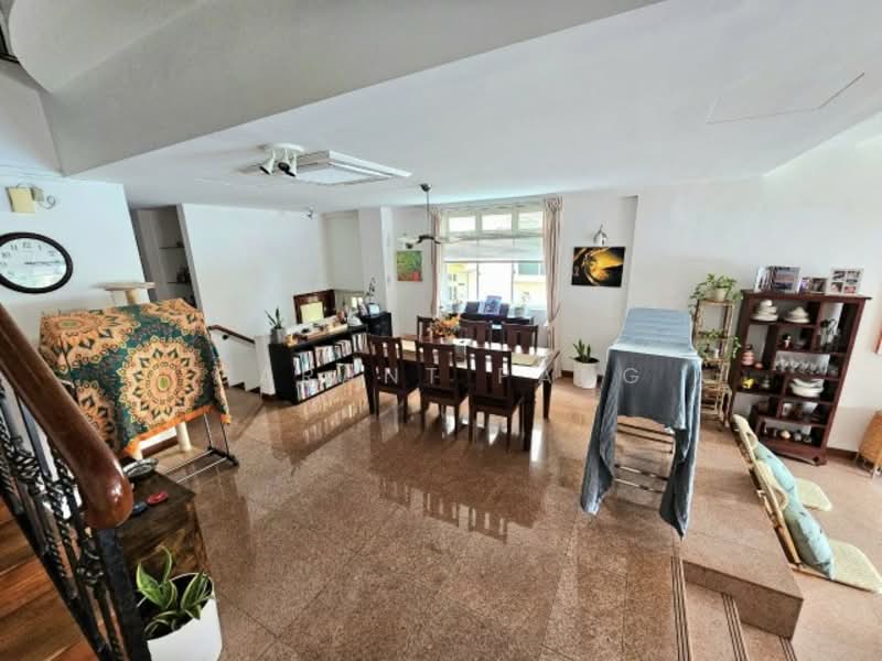 Sungrove Cluster House For Sale at S$ 3,700,000 | PropertyGuru Singapore