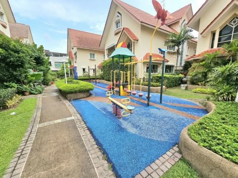 Sungrove Cluster House For Sale at S$ 3,700,000 | PropertyGuru Singapore