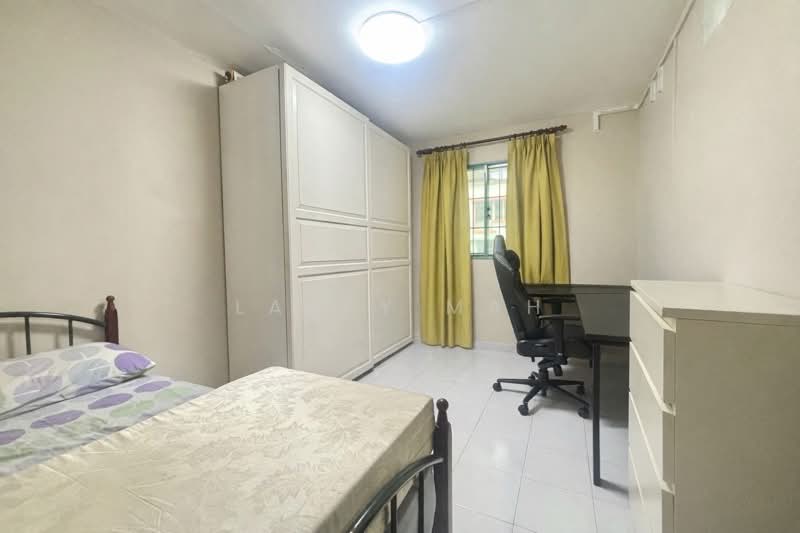 312 Bukit Batok Street 32 HDB Flat For Sale at S$ 430,000 | PropertyGuru Singapore
