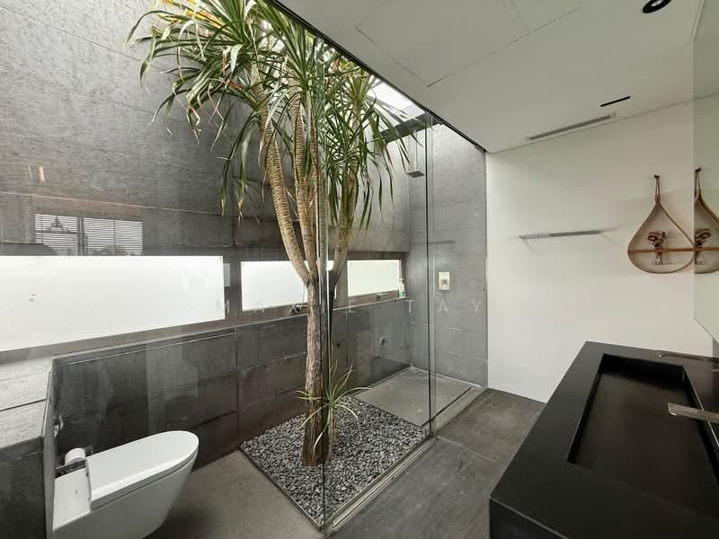 Braddell Heights Estate Bungalow House For Sale at S$ 17,210,000 | PropertyGuru Singapore