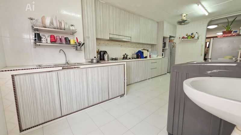 474 Ang Mo Kio Avenue 10, 474 Ang Mo Kio Avenue 10, 3 Bedrooms, 980 sqft, HDB Flat For Sale, by Joel Choy, 60242056 - Kitchen - PropertyGuru.com.sg