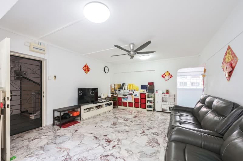 15 Eunos Crescent HDB Flat For Sale at S$ 750,000 | PropertyGuru Singapore