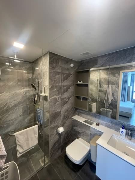 Sengkang Grand Residences Condominium For Sale at S$ 1,580,000 | PropertyGuru Singapore