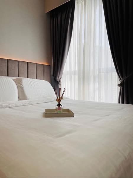 Queens Peak Condominium For Sale at S$ 1,211,888 | PropertyGuru Singapore