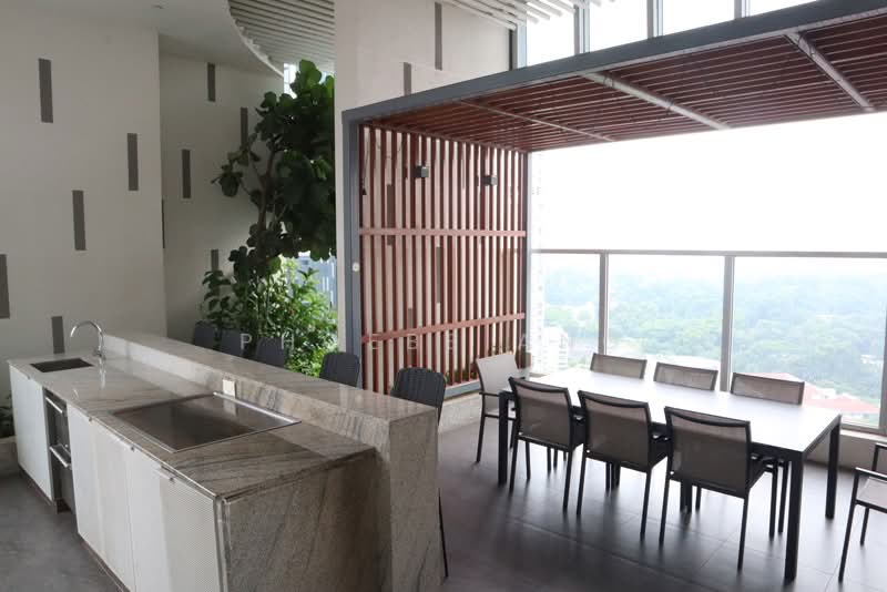 Queens Peak Condominium For Sale at S$ 1,211,888 | PropertyGuru Singapore