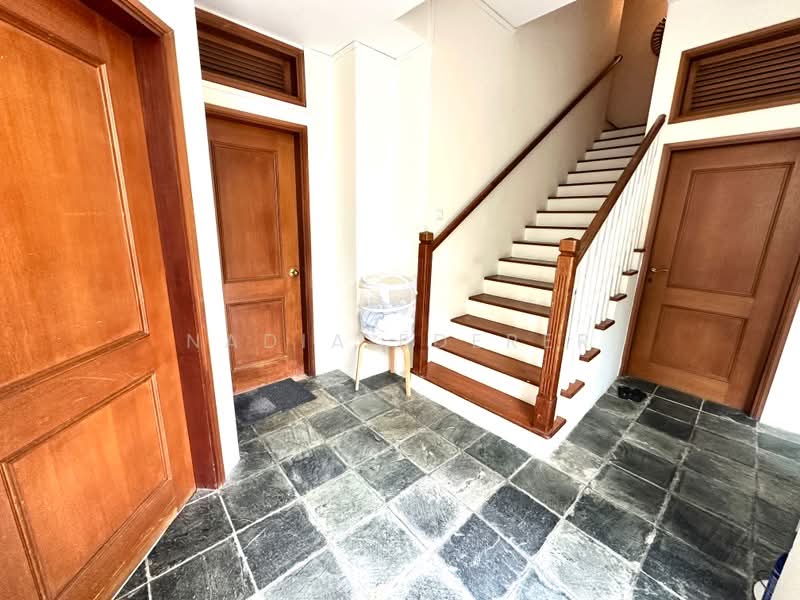 Seng Yong Villas, , Room Rental, 350 sqft, Corner Terrace For Rent, by Nadia Ederer, 60242124 - PropertyGuru.com.sg