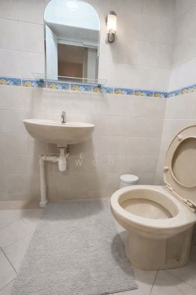 15 Farrer Park Road HDB Flat For Sale at S$ 850,000 | PropertyGuru Singapore