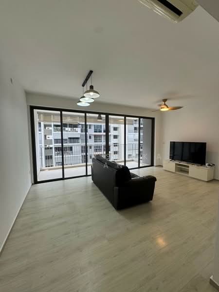 Parc Life, 27 Sembawang Crescent, 3 Bedrooms, 1,066 sqft, Executive Condominium For Rent, by Fransiska Tan, 60242164 - PropertyGuru.com.sg