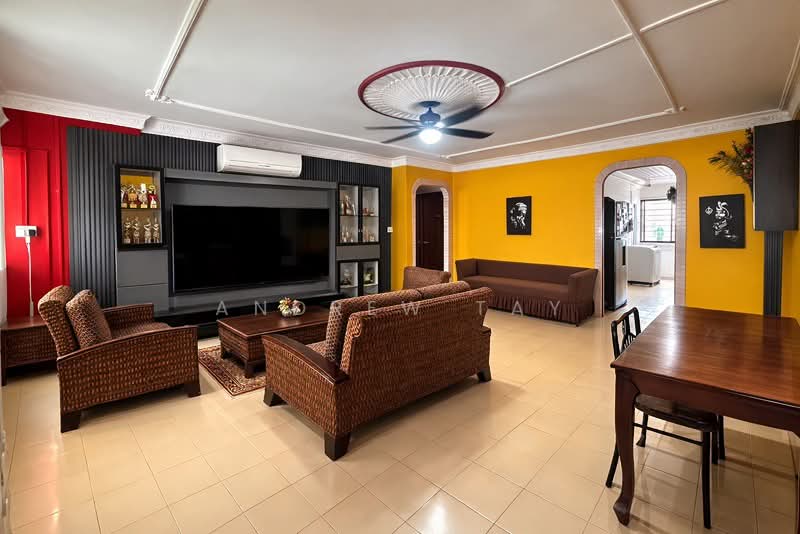 661 Hougang Avenue 4 HDB Flat For Sale at S$ 610,000 | PropertyGuru Singapore