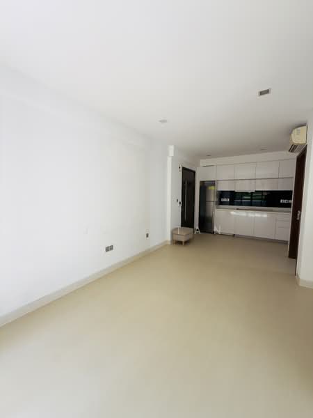 ALEXIS, 354 ALEXANDRA ROAD, Alexandra / Commonwealth, 2 Bedrooms, 764 sqft, Condominium For Rent, by Judy Tan, 60242215 - Kitchen - PropertyGuru.com.sg