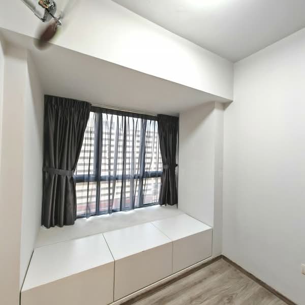 Coco Palms, 27 Pasir Ris Grove, 2 Bedrooms, 742 sqft, Condominium For Rent, by Kenny Toh, 60242224 - PropertyGuru.com.sg